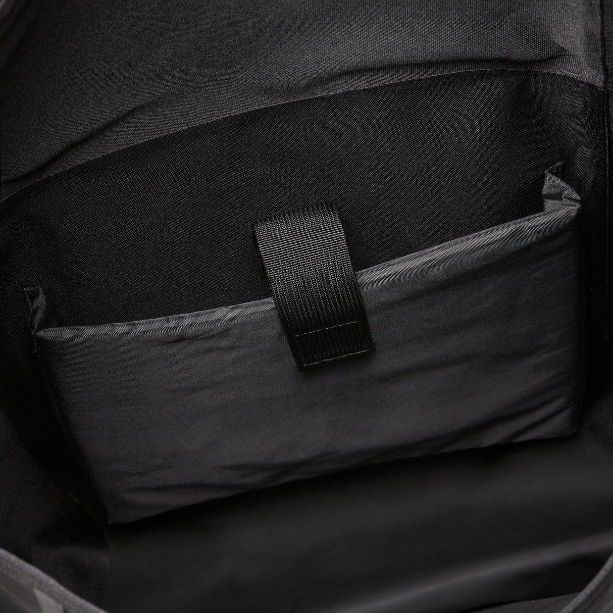 MUSTO 40L WP BACKPACK
