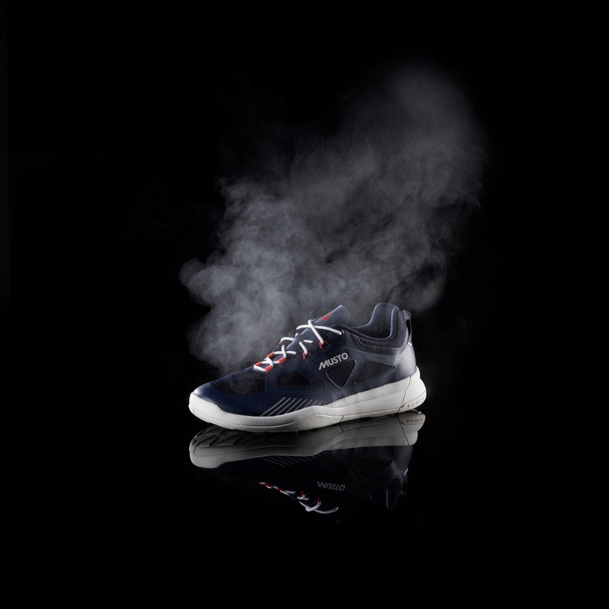 MUSTO MENS DYNAMIC RACE TRAINER